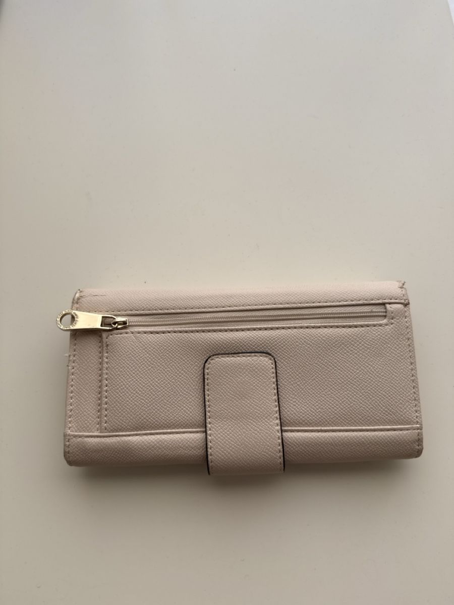 Guess Portamonete: Guess Portafoglio donna, beige – Usato da Lugano venduto da j_vicini 1