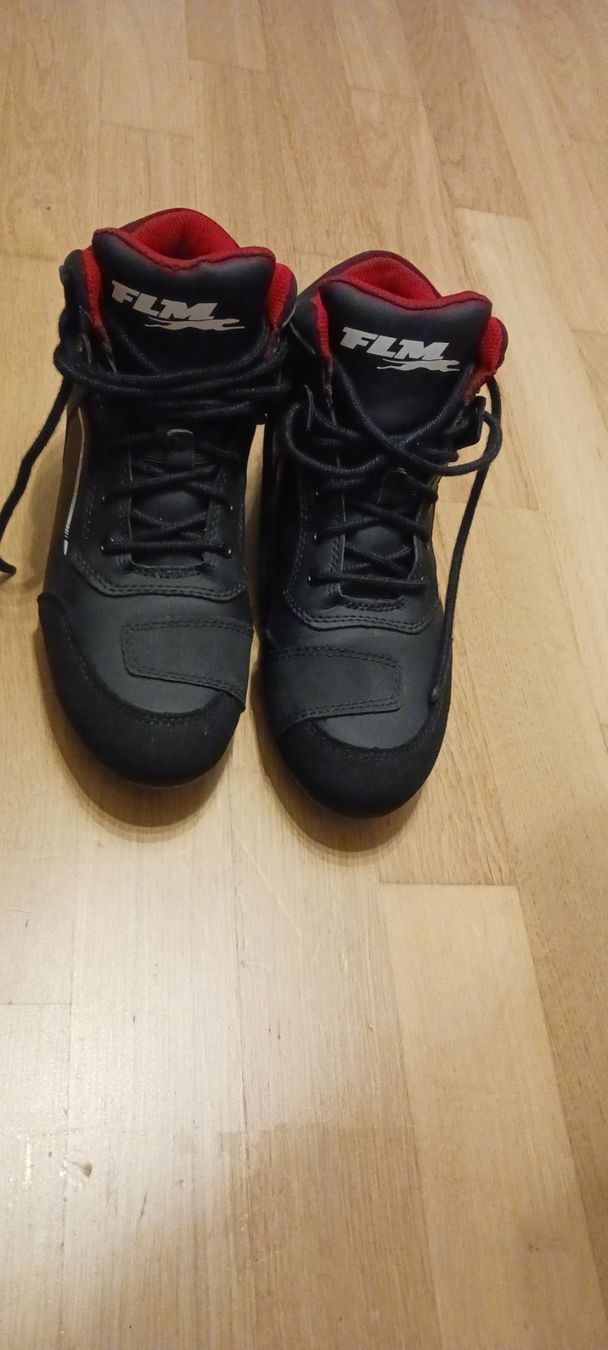 FLM Scarpe da uomo: Neuwertige Motorradschuhe FLM – Usato da Bronschhofen venduto da hobbykatz 1