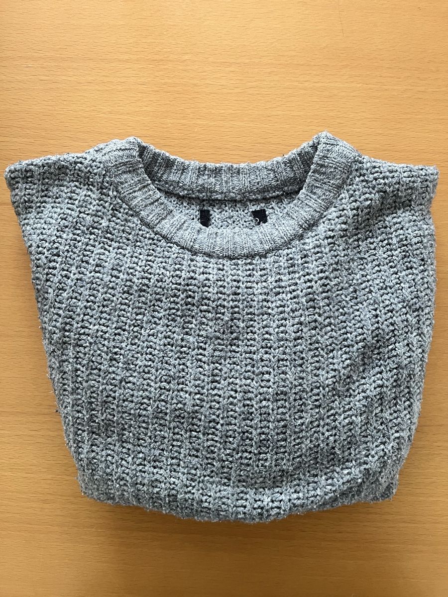 Pulls & Sweat-shirts: Strickpullover Gr.M – D'occasion à Zunzgen par Snoops 1