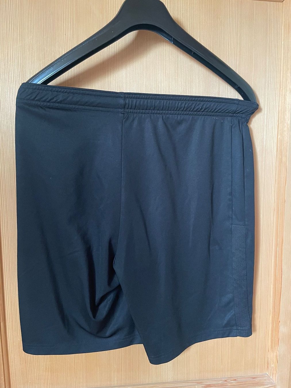 Puma Hosen: Puma Shorts Grösse M – Gebraucht aus Lommiswil von Jorin.ehrler 1