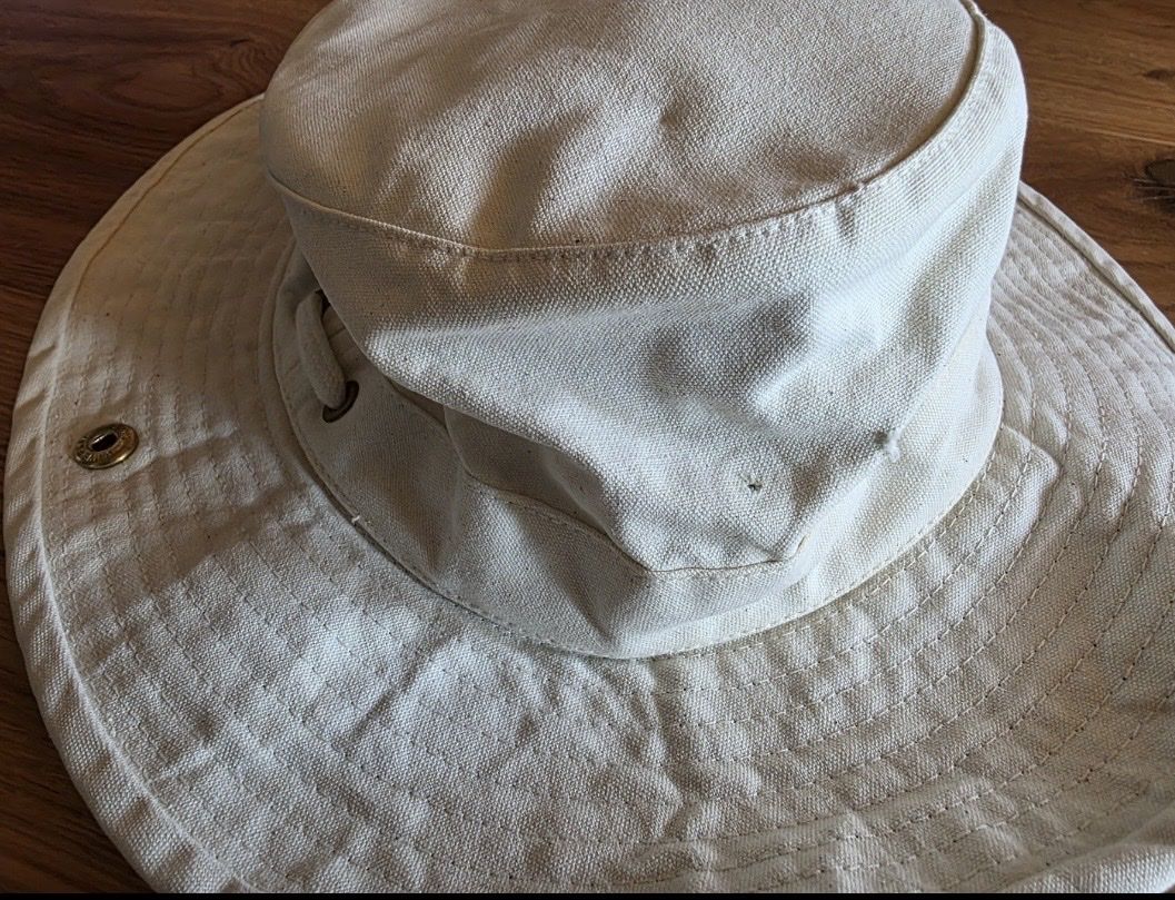 Tilley Hüte, Mützen & Caps: Tilley Hat T3 60cm – Gebraucht aus Winterthur von Sunshineandrain 7