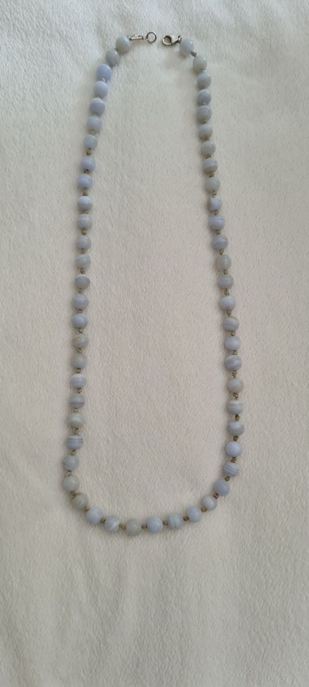 Ketten: Chalcedon Kette – Gebraucht aus Allschwil von Virgo 3