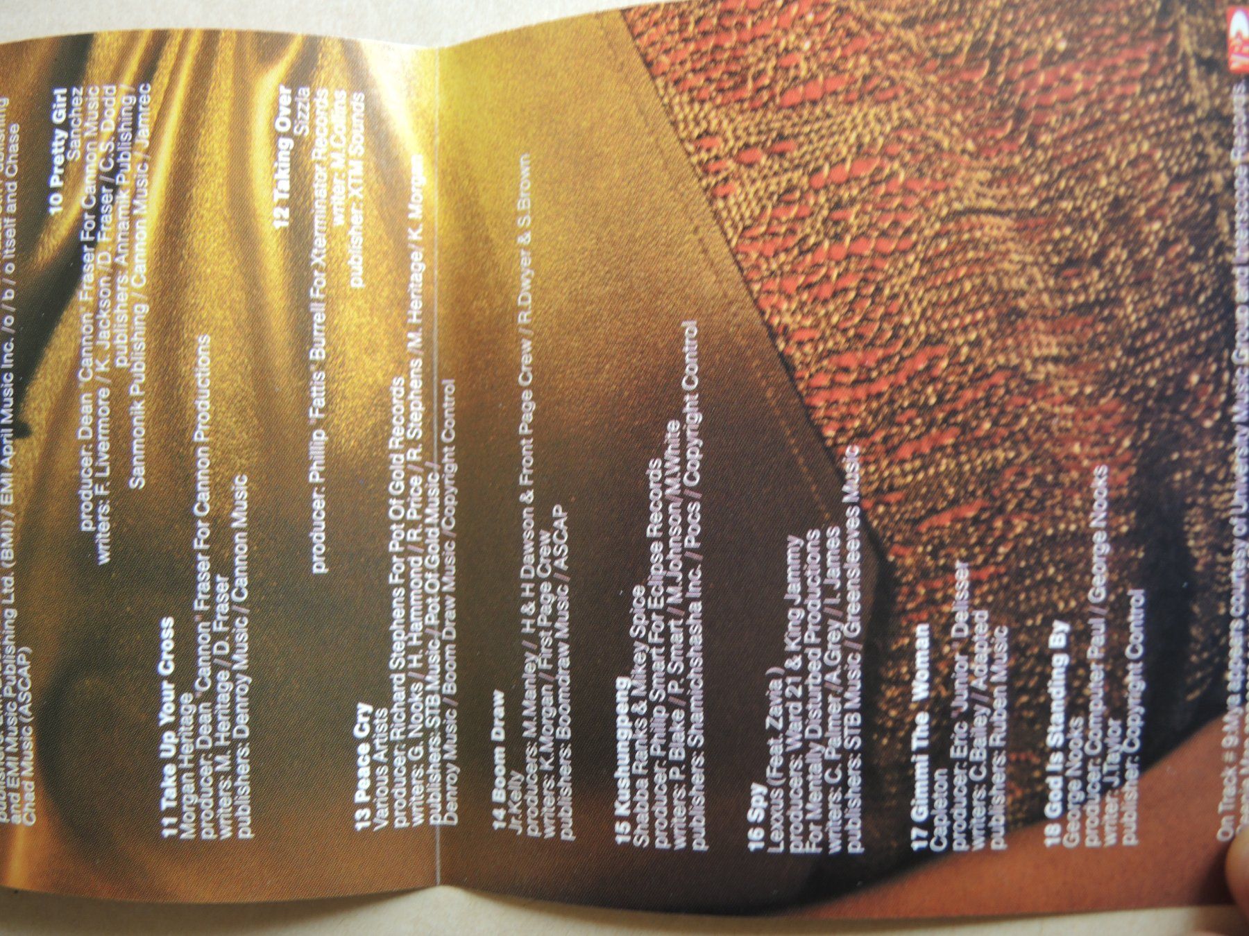 CDs: Reggae Gold 2001 - Various Artists - Doppel-CD – D'occasion à Rorschach par Pop-upBrocki 4