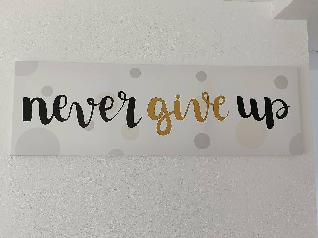 Foto & Immagini: Bild: never give up – Usato da Balterswil venduto da SarahL14