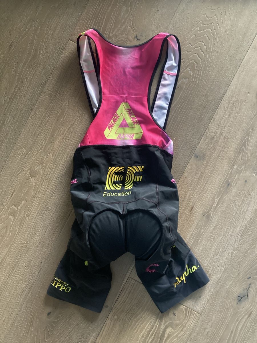 Rapha Pantaloni: ef palace x rapha hose – Usato da Aarau venduto da Vintesign.