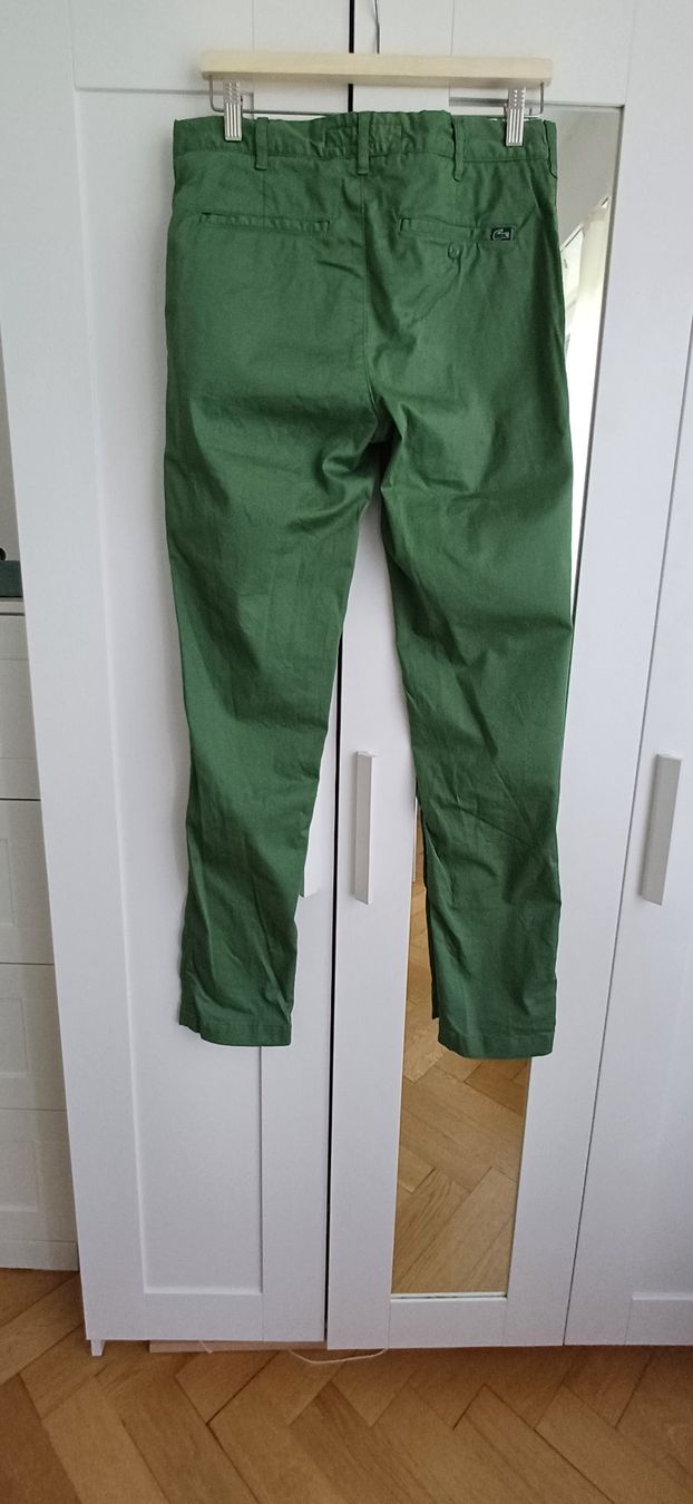 Lacoste Pantaloni: Pantalon Lacoste neuf – Nuovo (secondo la descrizione) da Genève venduto da njia 2