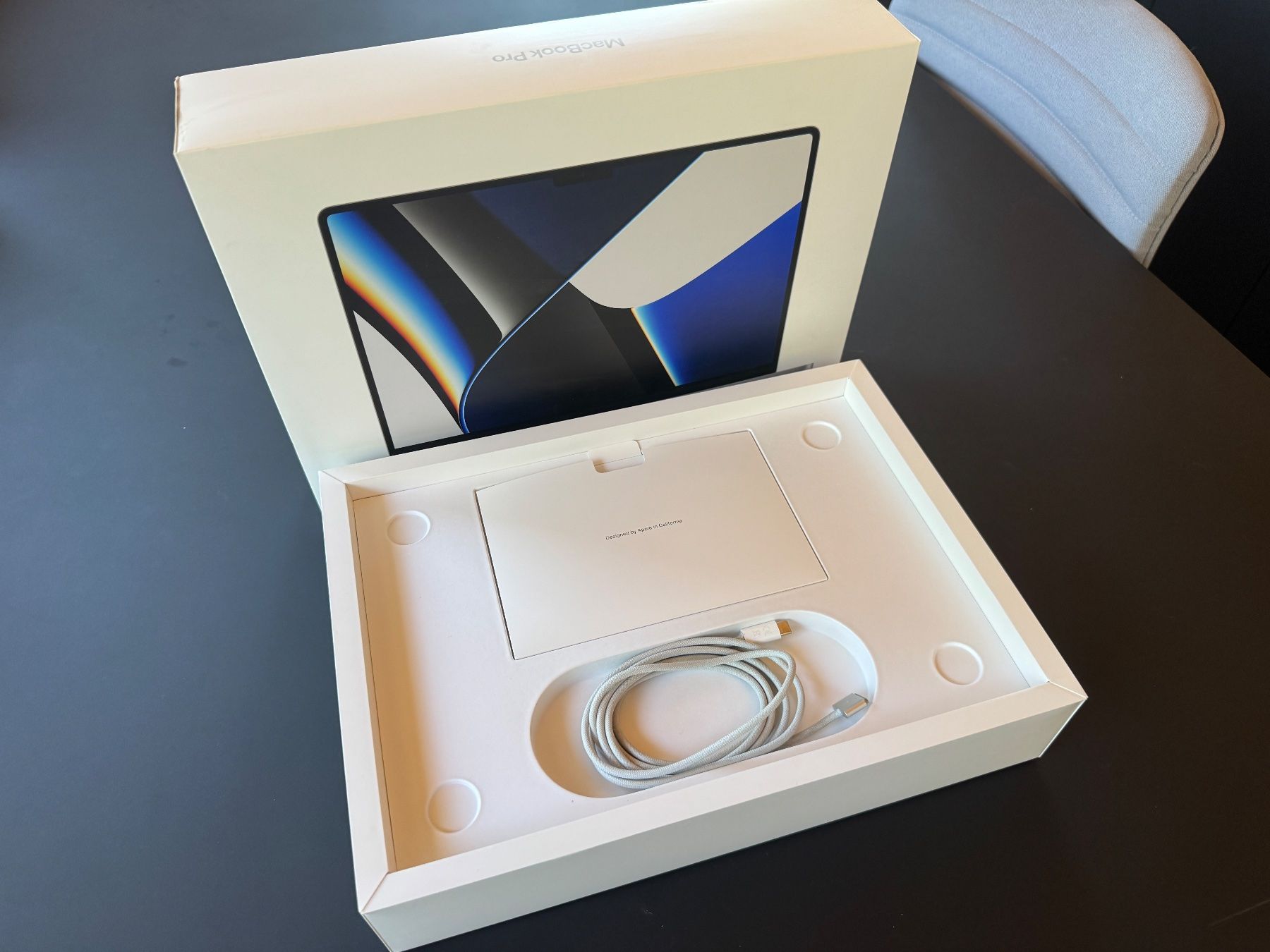 Apple Notebook: Apple MacBook Pro M1 Pro 14" Silber – Usato da Castel San Pietro venduto da Steex33 1