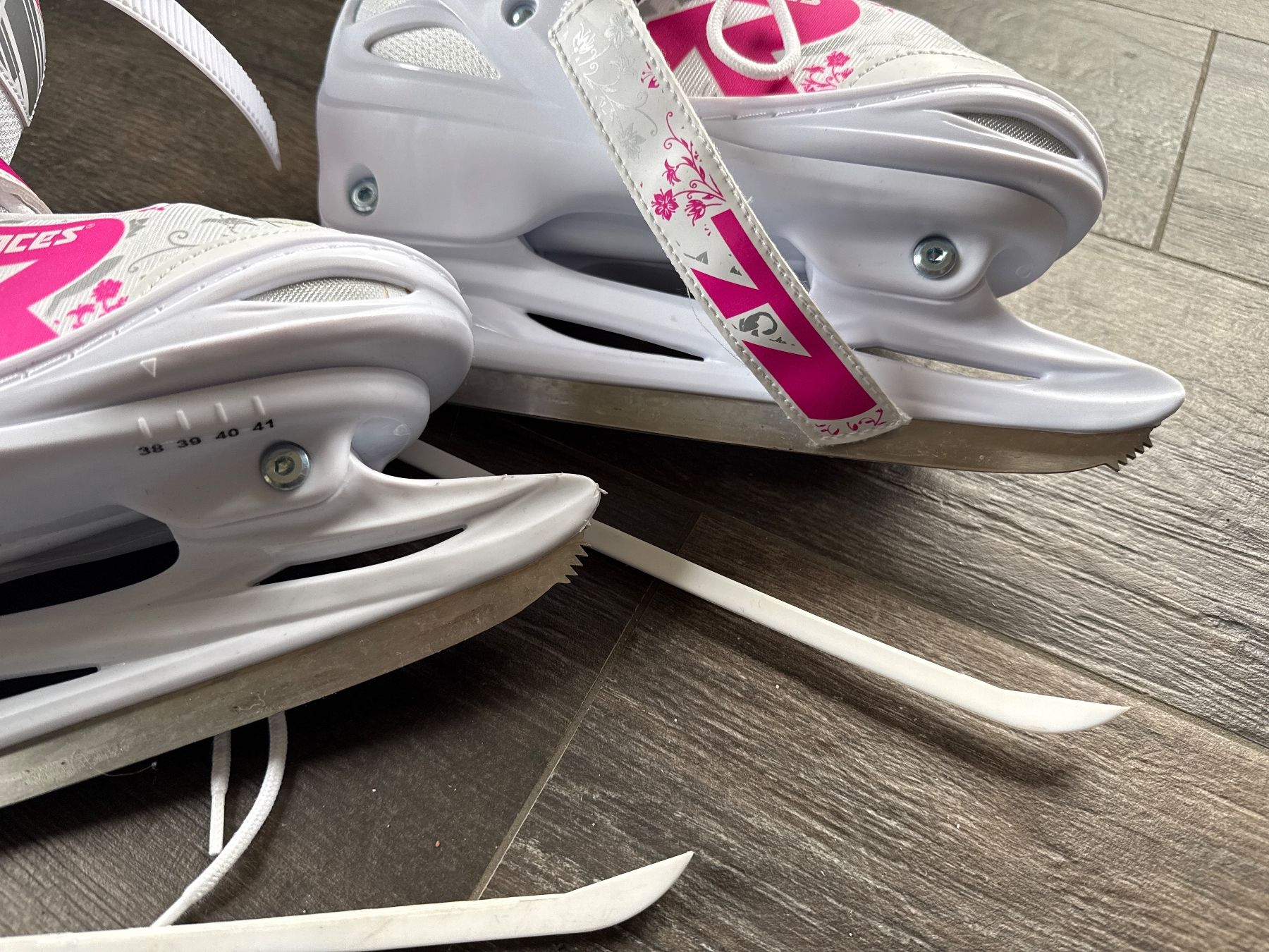 Schlittschuhe: Roces Schlittschuhe verstellbar – Gebraucht aus Niedergösgen von Amyremo 2
