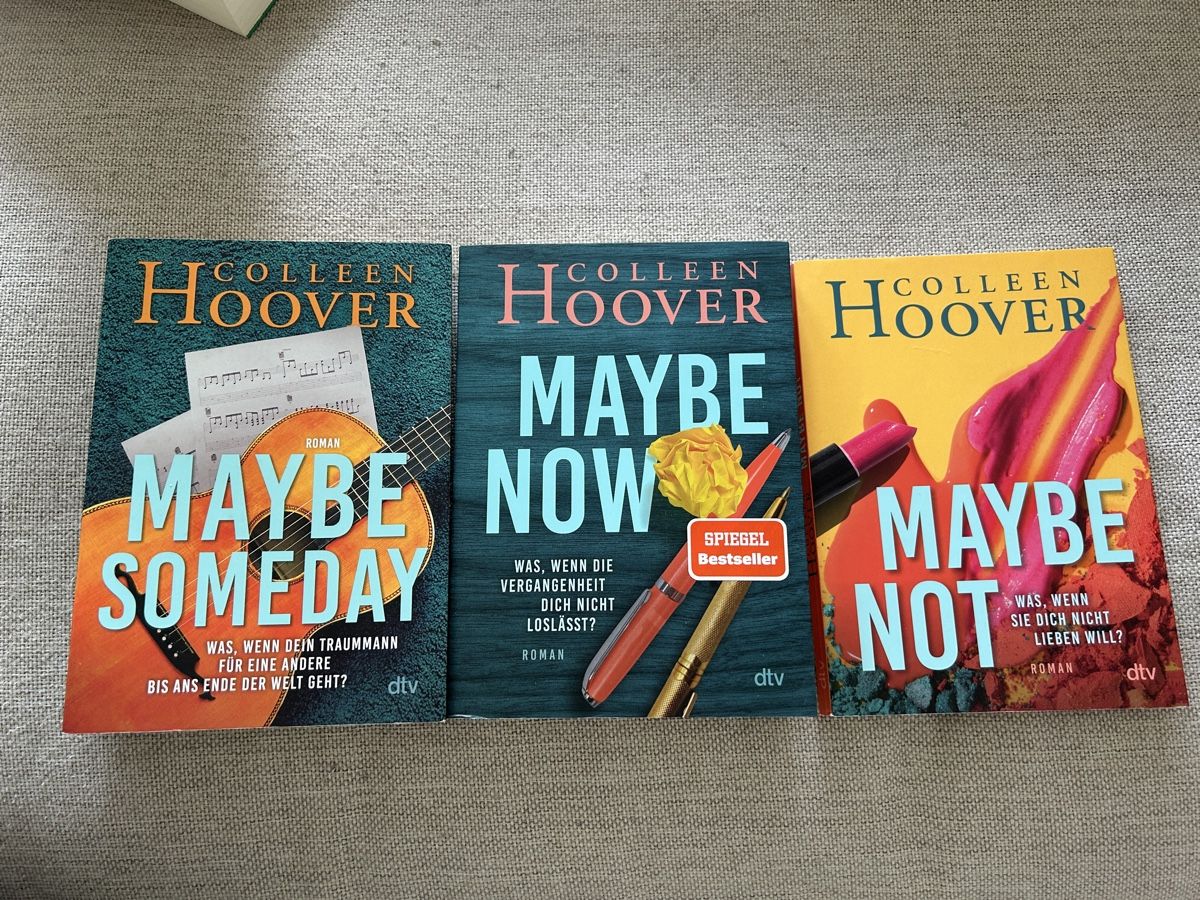 Libri: Maybe Reihe - Colleen Hoover – Usato da Pieterlen venduto da cel_l2dt