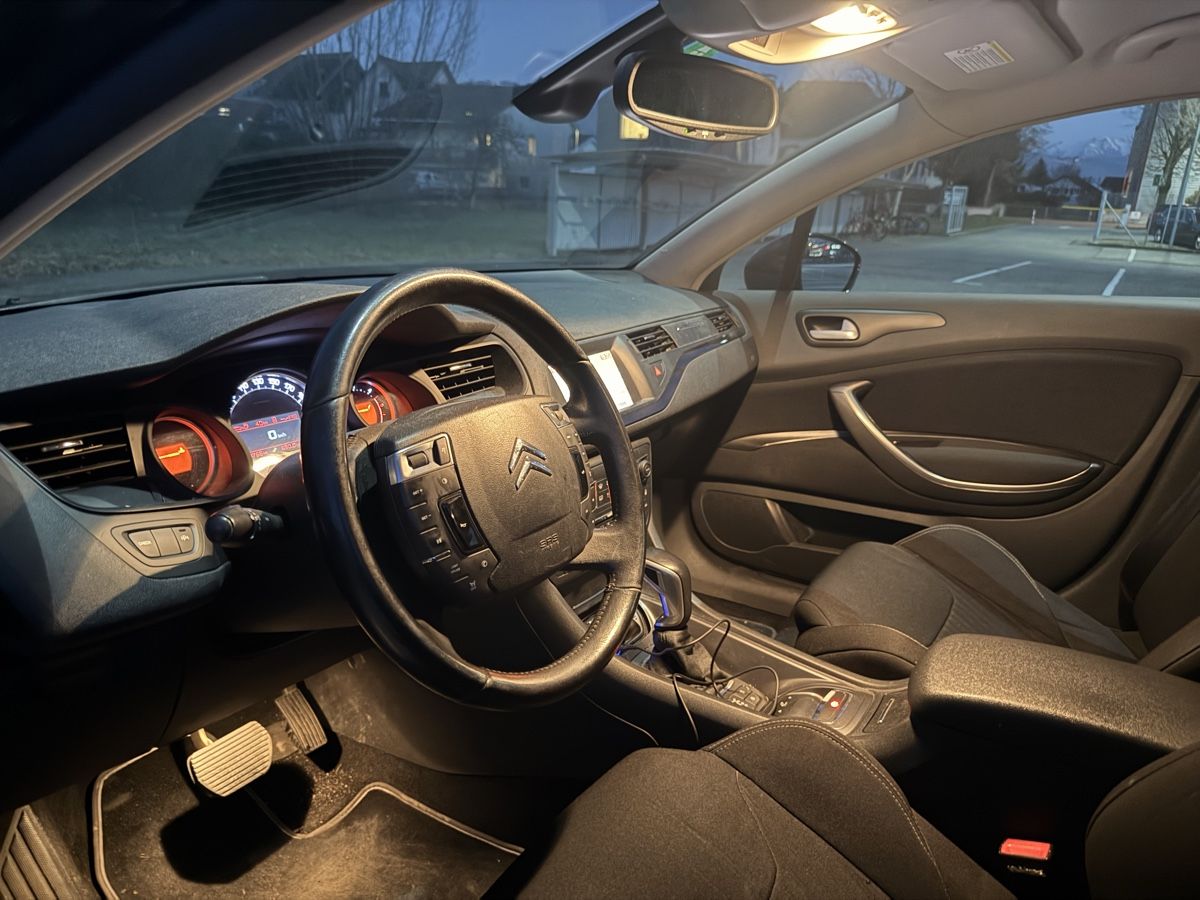 Citroën Automobili: Citroen C5 2.0HDI Automat  – Usato da Altstätten SG venduto da Bb1700 7