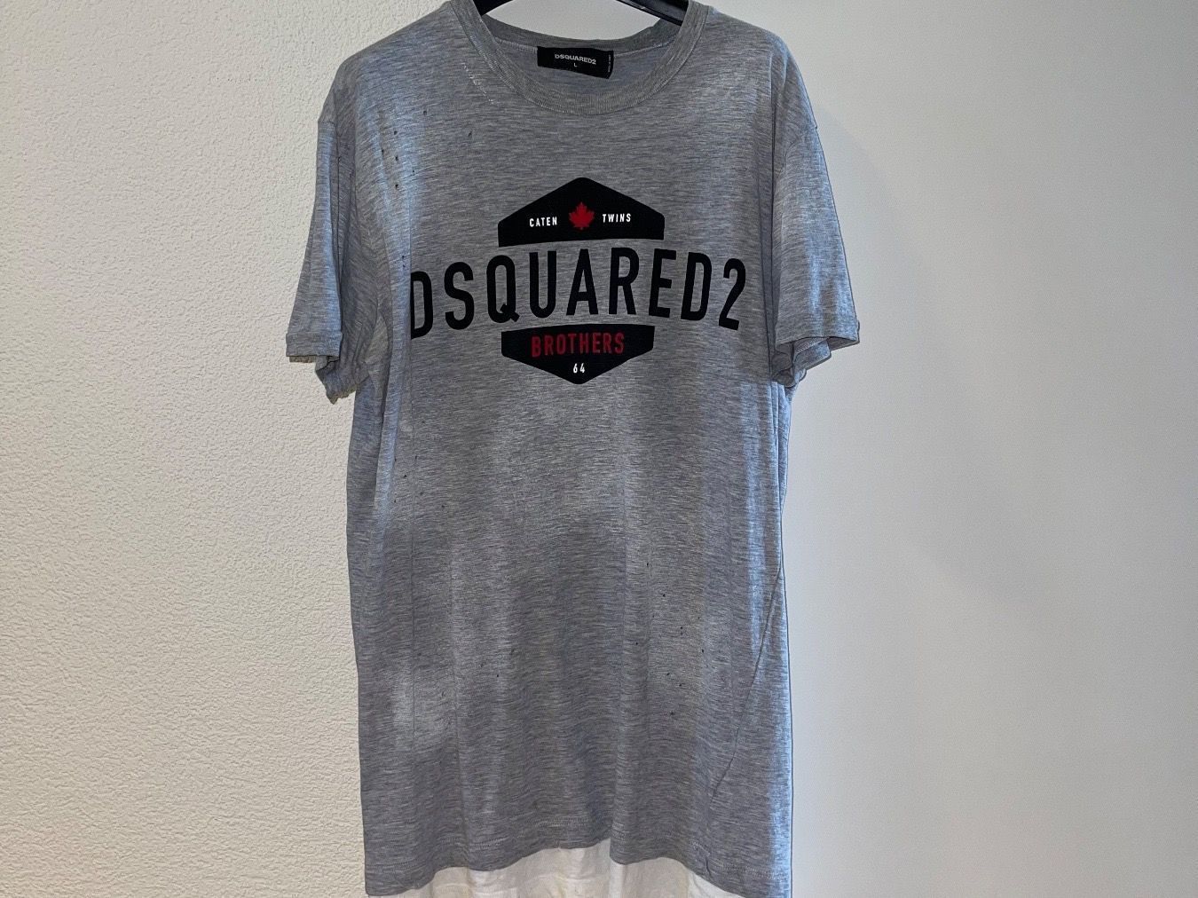 T-shirt: DSQUARED 2  T-shirt – Usato da Reinach BL venduto da K.zh.A