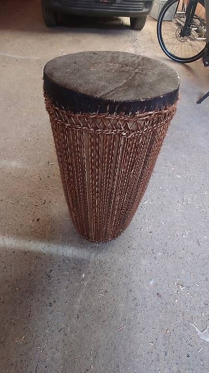 Tischset: Mobilier africain complet  table, chaises, tabouret, etc – Gebraucht aus Sion von Ariwal 1