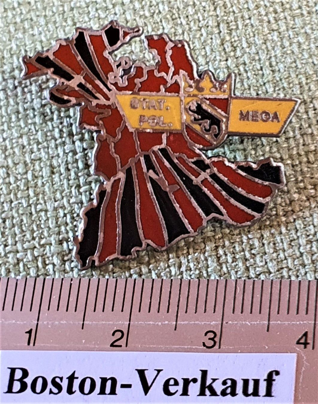 Placchette & Badge: E374 - Pin Polizei Bern  BTAT. POL. MEGA – Usato da Reinach BL venduto da Boston-Verkauf 1