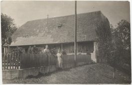 LANDWIRTSCHAFT/BAUERNFAMILIE 1920 mit Bauerngarten BE?