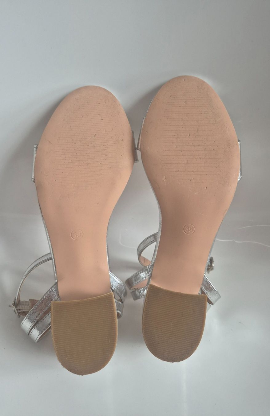 Anna Field Damenschuhe: Riemensandalette - silver, Gr. 39 – Gebraucht aus Volketswil von Dokinka 6