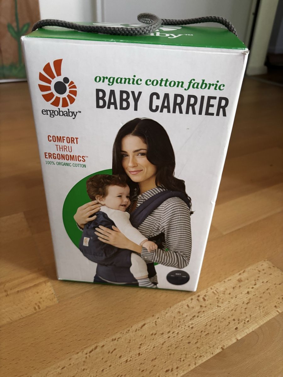 Ergobaby Bauch- & Rückentragen: Ergobaby Trage – Gebraucht aus Grosswangen von evvv