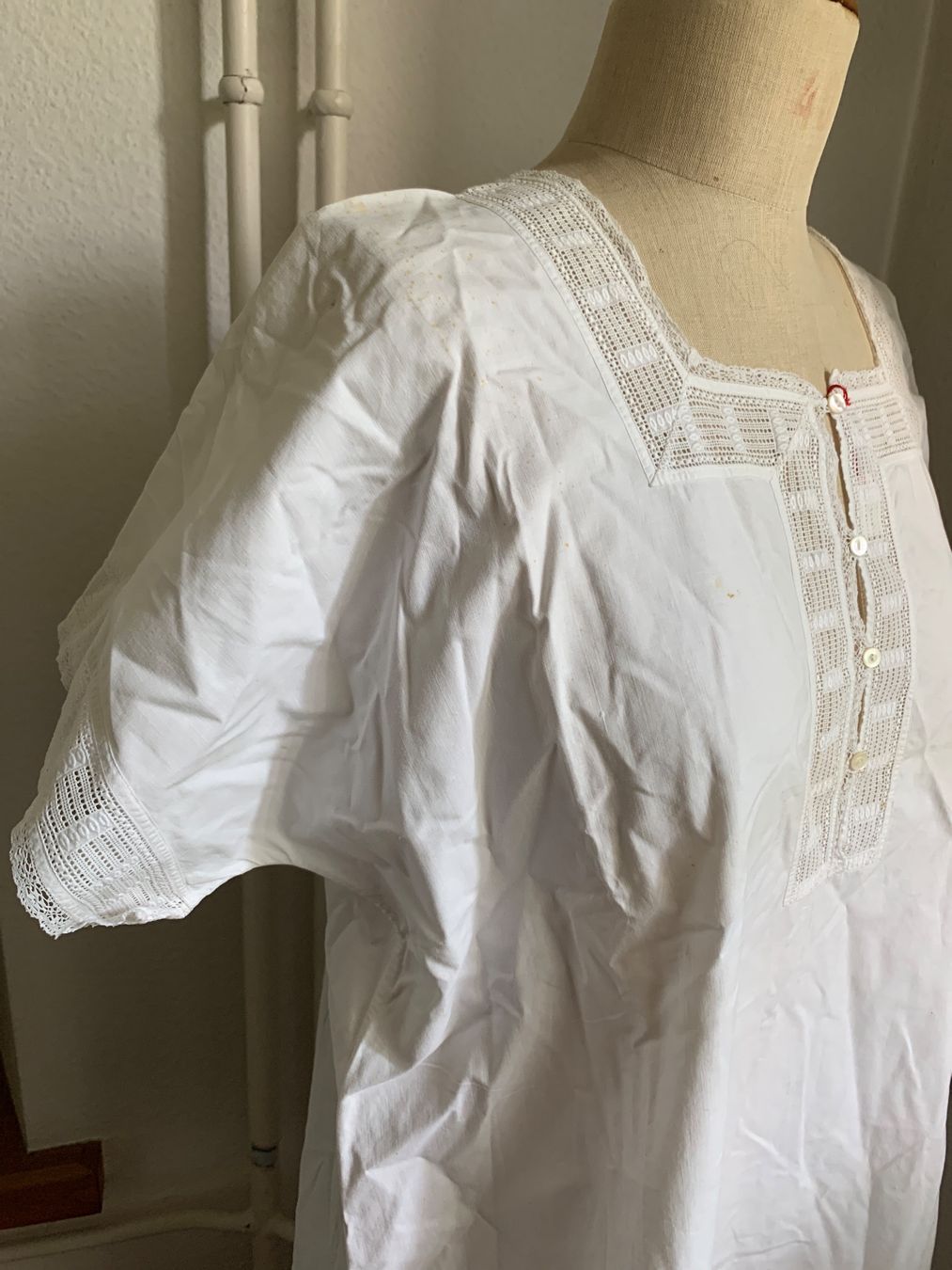 Négligés & Pyjamas: Antikes Nachthemd Baumwolle Gr. 40 L – D'occasion à Richterswil par Moii89 2
