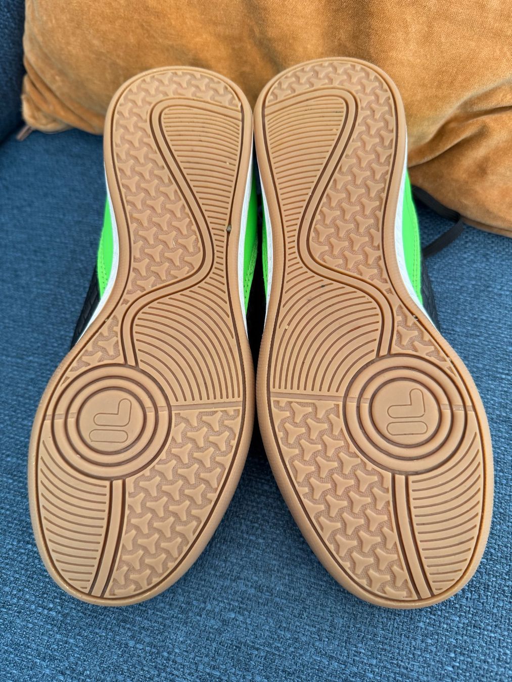 Fila Scarpe da uomo: Hallenturnschuhe FILA Gr. 38 – Usato da Uzwil venduto da justitia8 4