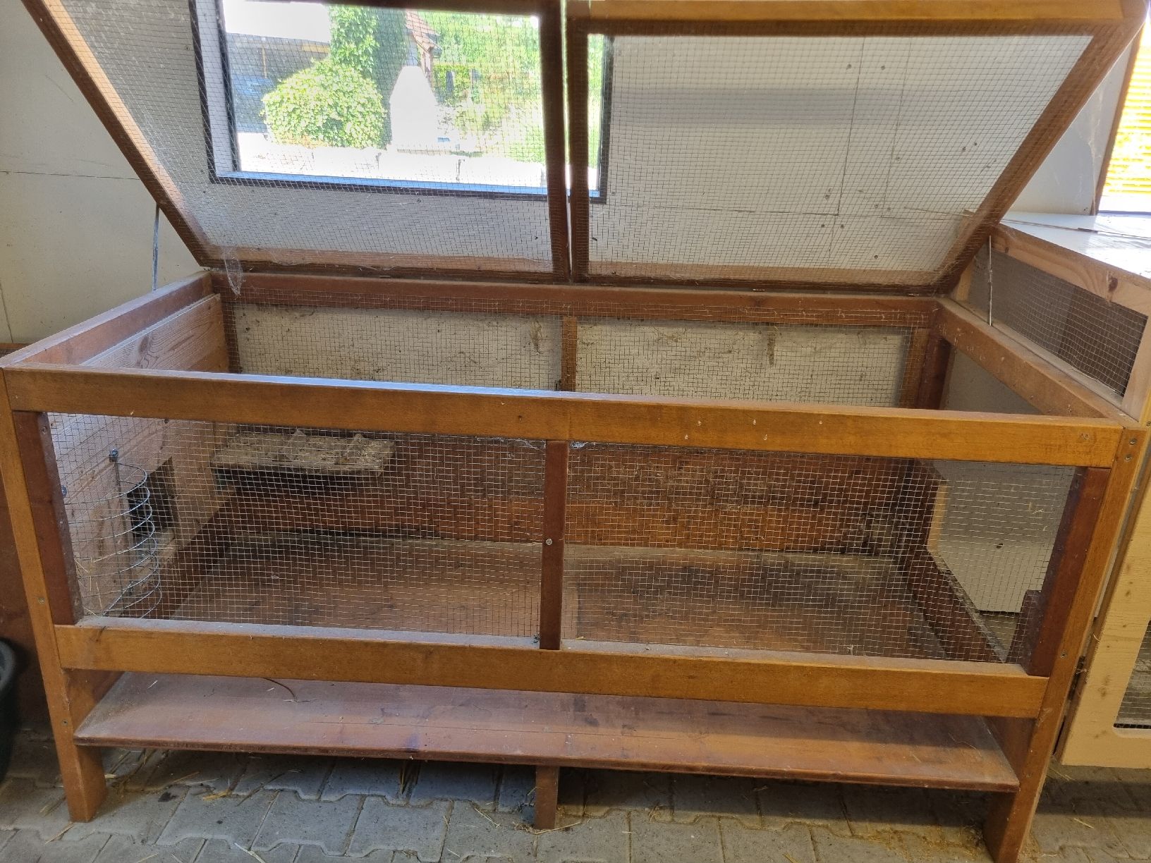 Cages, transport & sécurité: Kleintierstall – D'occasion à Staffelbach par Moise82 1