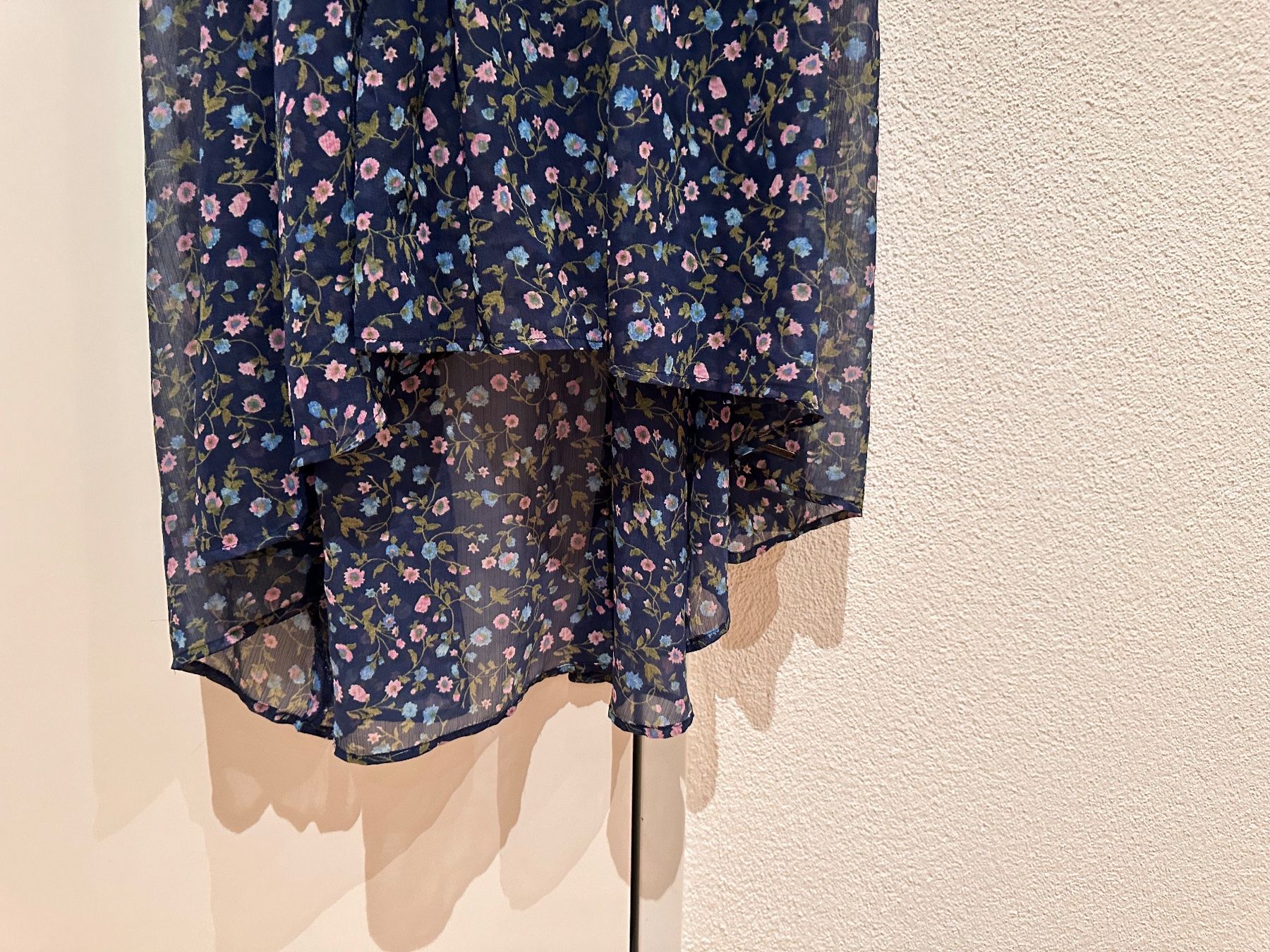 Abercrombie Kleider: Sommerliches Maxikleid mit Blumenmuster, Grösse S/36 – Gebraucht aus Tuggen von wollistar 1
