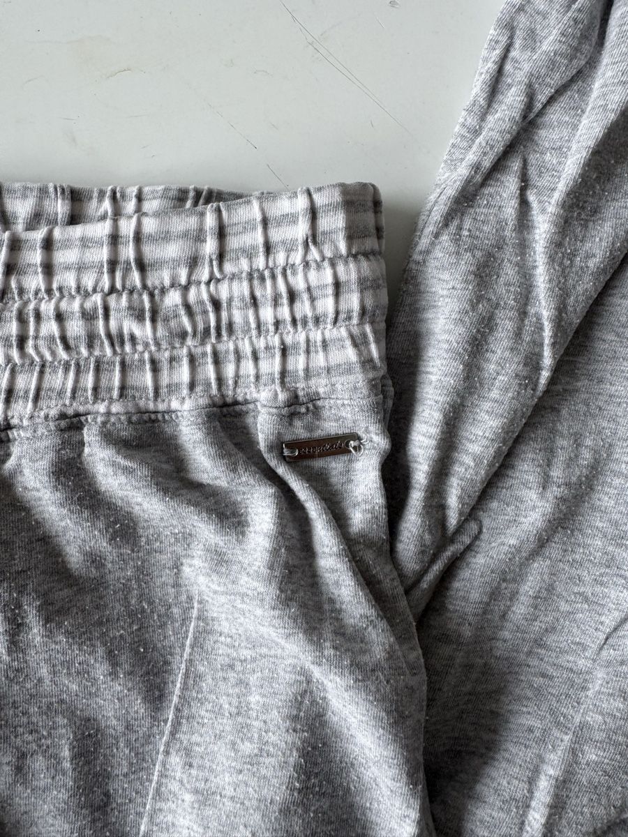 Pigiami: Comfy Grey Lounge Set, Graues pajama  – Usato da Zürich venduto da forestF4iry 2