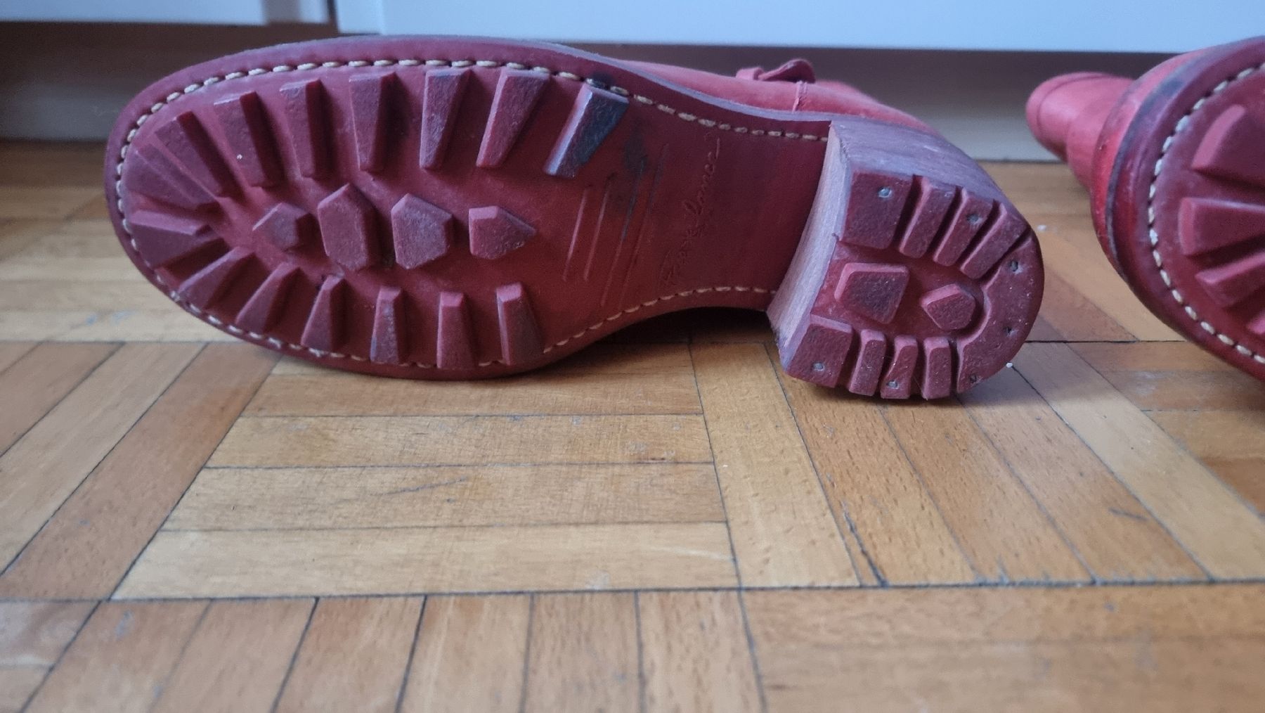 Scarpe da donna: Bottes en cuir rouge, taille 38 – Usato da Carouge GE venduto da mon_x9y7 5