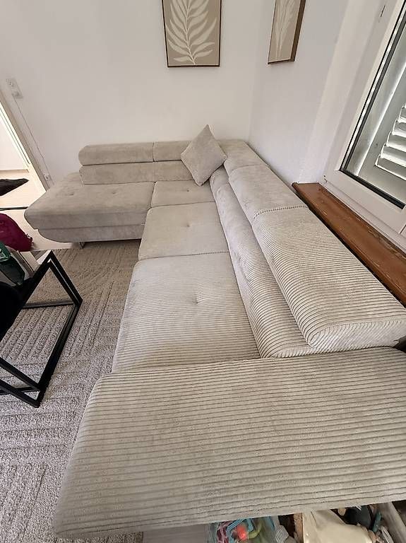 Sofas: Schlafsofa – D'occasion à Kerzers par bal_v9yf 2