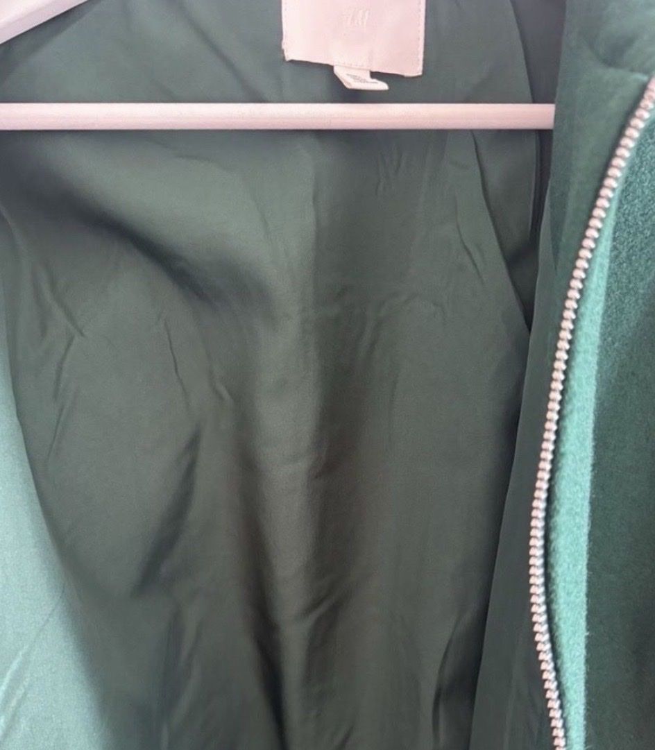 H&M Giacche: H&M College Jacke - Gr. L - Neu. – Nuovo (secondo la descrizione) da Zürich venduto da ber_78xz 5
