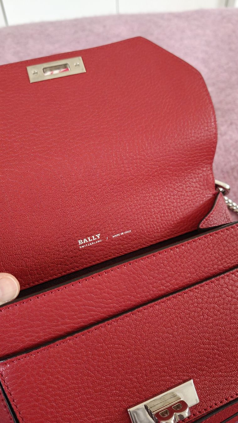 Bally Borse da donna: Bally Suzy Medium Rot Tasche – Usato da Langenthal venduto da Matihilda 2