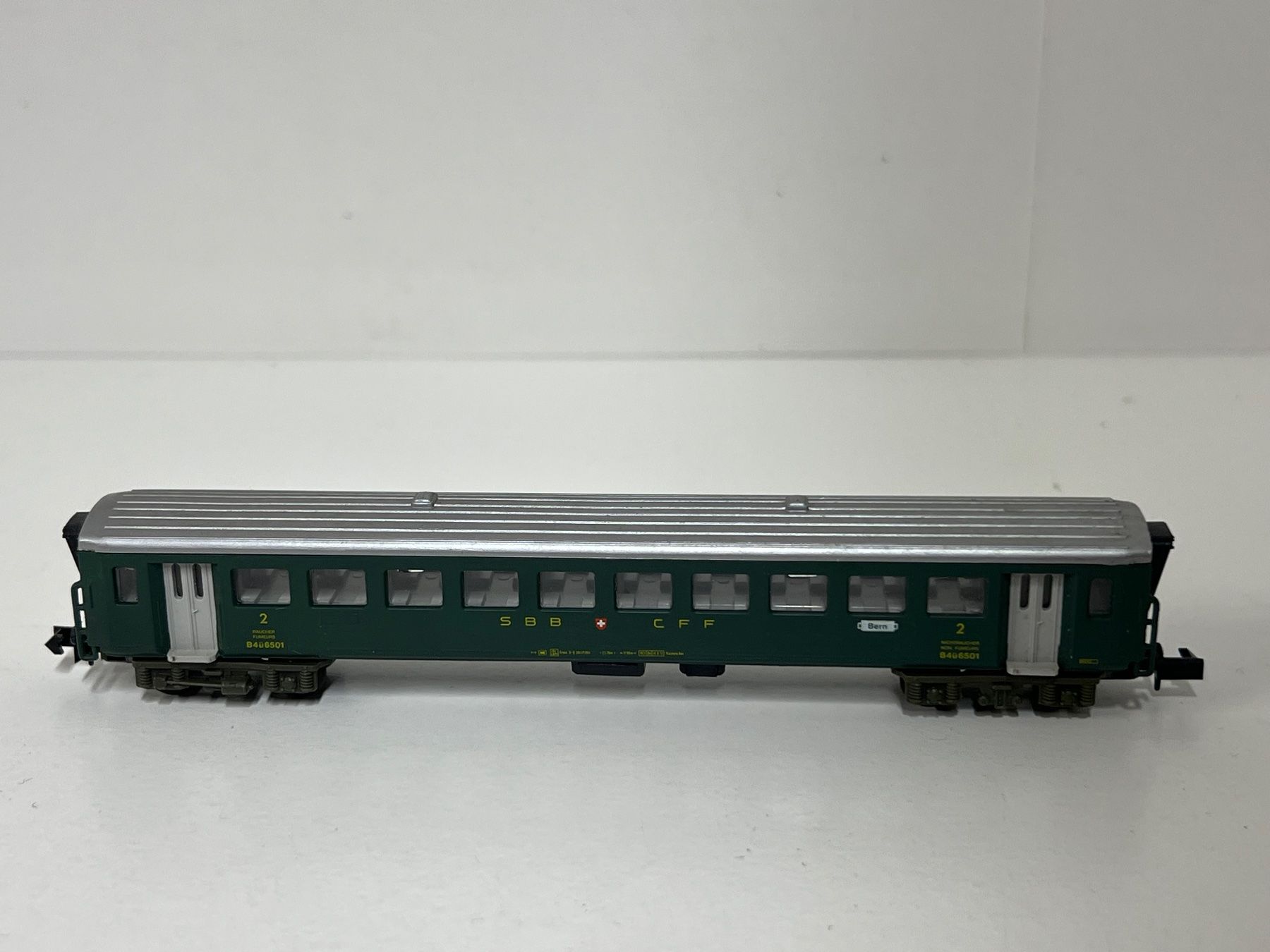 Arnold Modelleisenbahnen: Arnold  SBB CFF  2.Kl. Spur N – Gebraucht aus Neuenhof von ludovicco