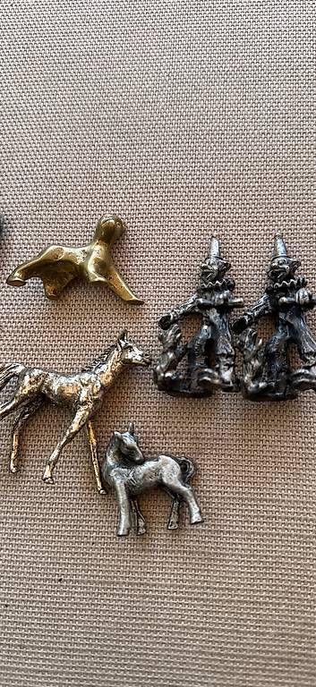 Statuette: Lot an Figuren Katze Eule Löffel Messing Zinn versilbert – Usato da Basel venduto da Joshy03 2