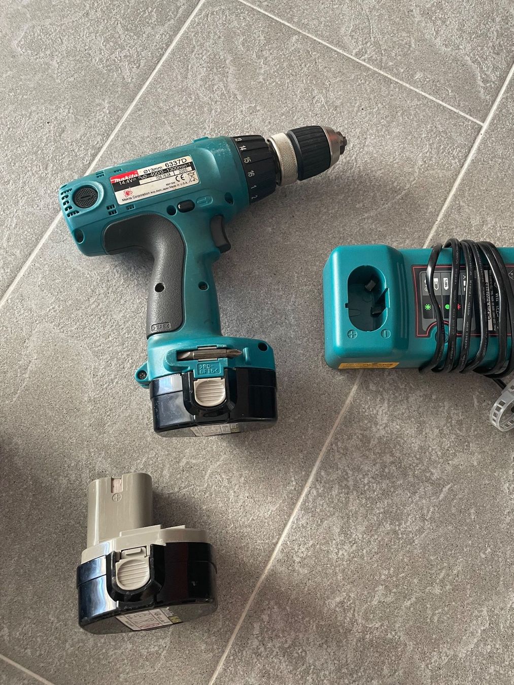 Makita Trapani: Makita 6337DWDE Akkuschrauber – Usato da Brunegg venduto da dav_vhz9 3