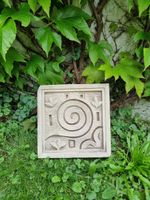 Gartendeko Sandstein mit Muster, neuwertig! Top Herbst!