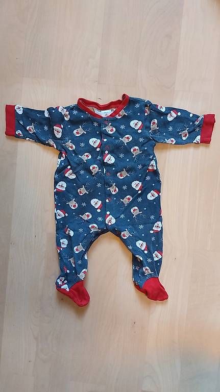 Pigiama & Simili: Weihnachtspijama – Usato da Wohlenschwil venduto da fabulous86 2