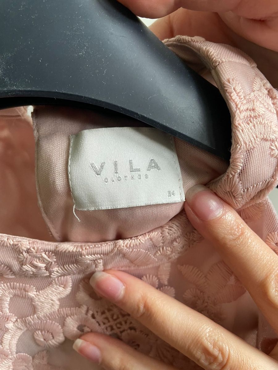 Vila Vestiti: Rosa Kleid, Grösse 34 – Usato da Sennwald venduto da jelenat94 2