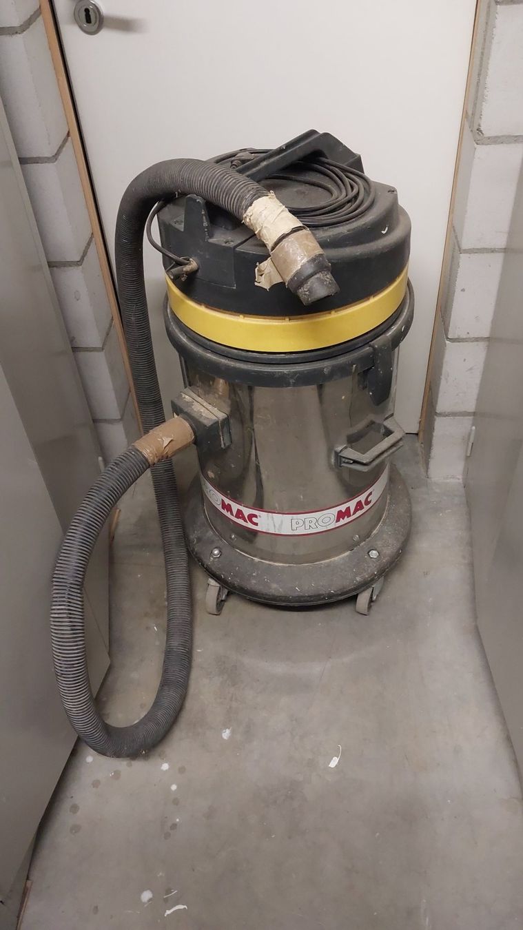 Promac Aspirapolveri & Accessori: Staubsauger Pro Mac – Usato da Thun venduto da Gampiri