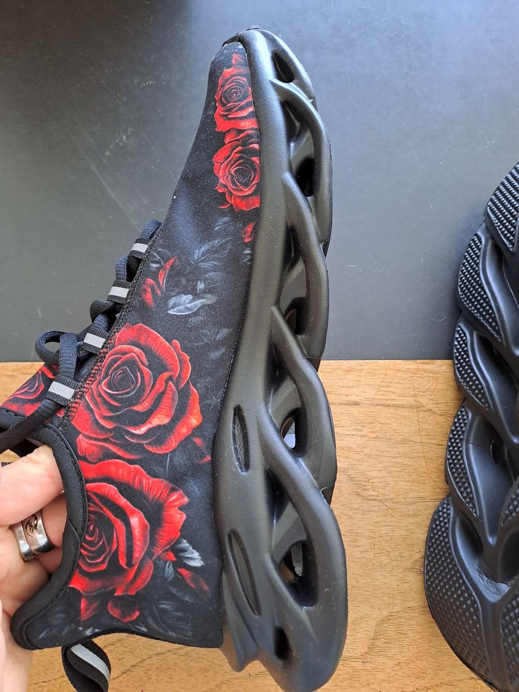 Damenschuhe: Halbschuhe Gothic / Rosen /schwarz Grösse 42 NEU – Neu (gemäss Beschreibung) aus Glashütten von Schwebefisch 5