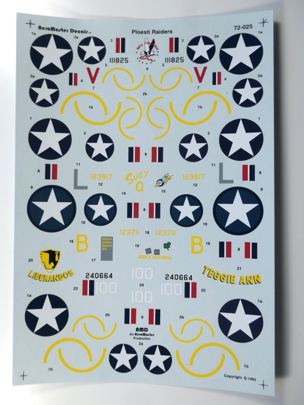 Kit di modellismo & Modellini statici: 1/72 B-24D Liberator Libya Mission 1943 - 4 Versionen Decals – Usato da Bassersdorf venduto da F-104fan 1