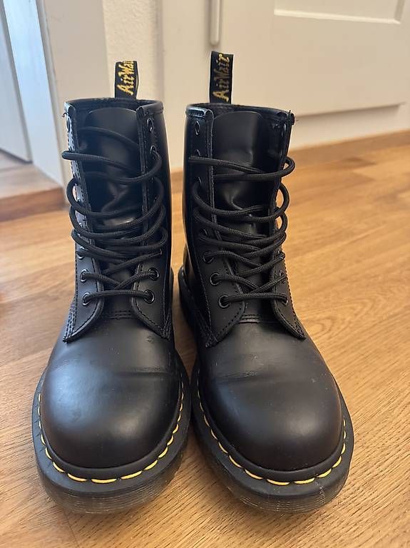 Scarpe da uomo: Dr Martens Schuhe – Usato da Bern venduto da Gabi_30 2