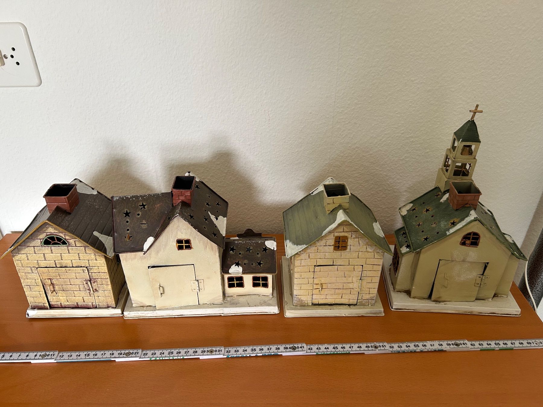 Tutte le decorazioni: altes  Blech Adventsdorf – Usato da Olten venduto da Pablo7 5
