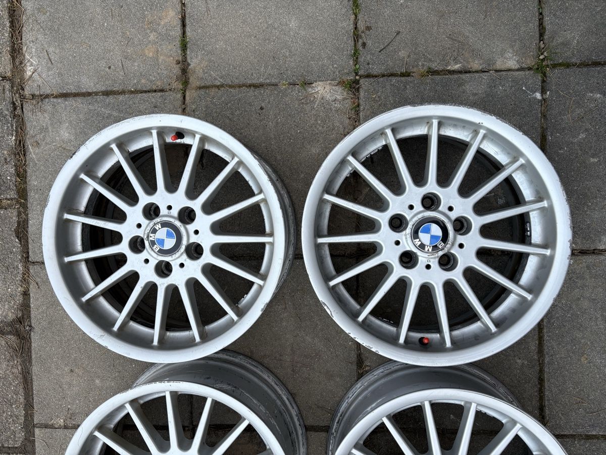 BMW Jantes: Bmw Styling 32 e90,e91,e92 Original Felgen – D'occasion à Zürich par Bimmer3 2