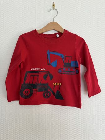 Rotes Kinder T-Shirt C&A Grösse 92 Baustelle Rot Langarmshir