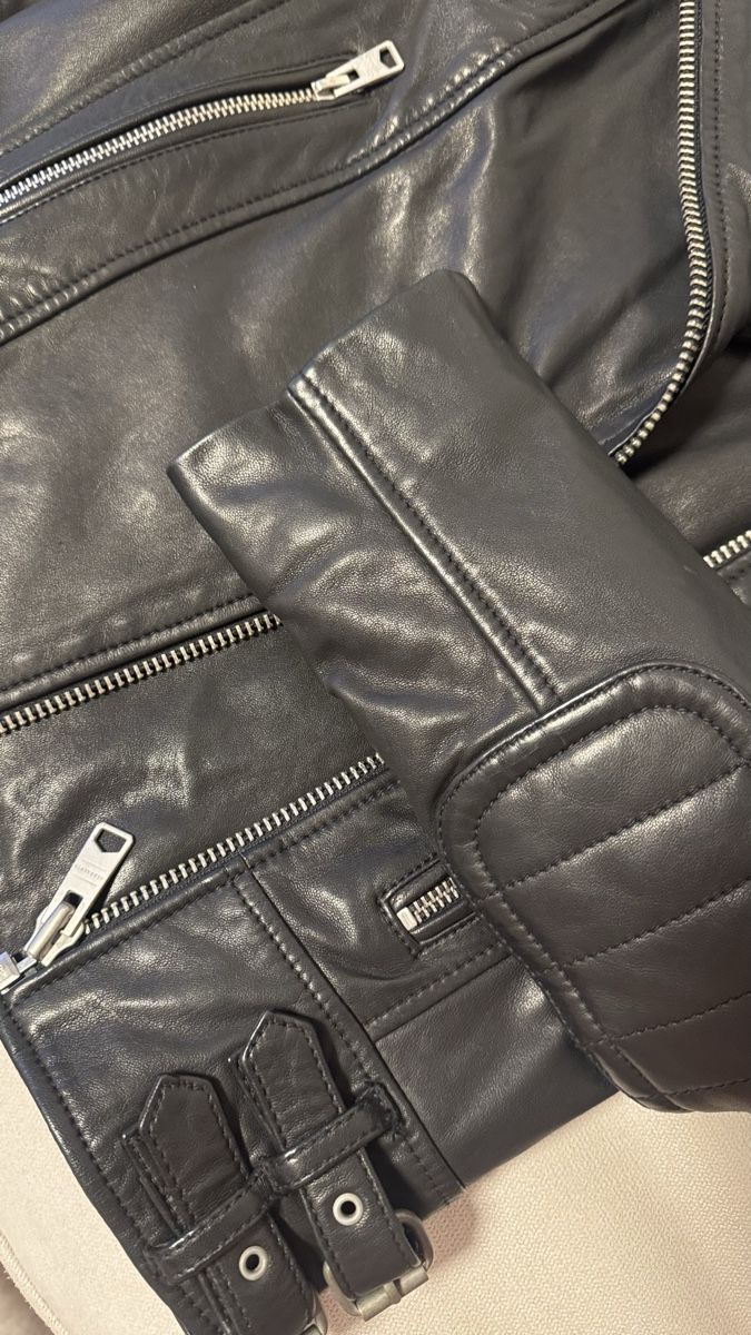 Allsaints Giacche: AllSaints Black Leather Biker Jacket - Perfect Autumn/Spring – Nuovo (secondo la descrizione) da Schlieren venduto da GaRe2509 2