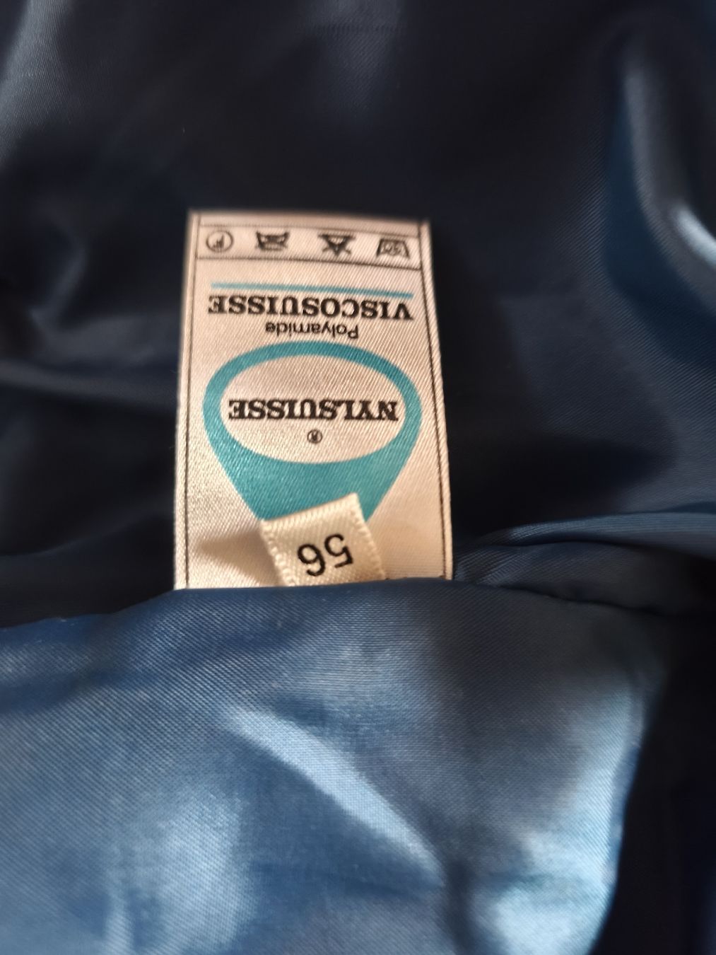 HC Davos Canottiere & Pantaloni: Vintage HC Davos Jacke Grösse 56 – Usato da Altishausen venduto da PS1992 1