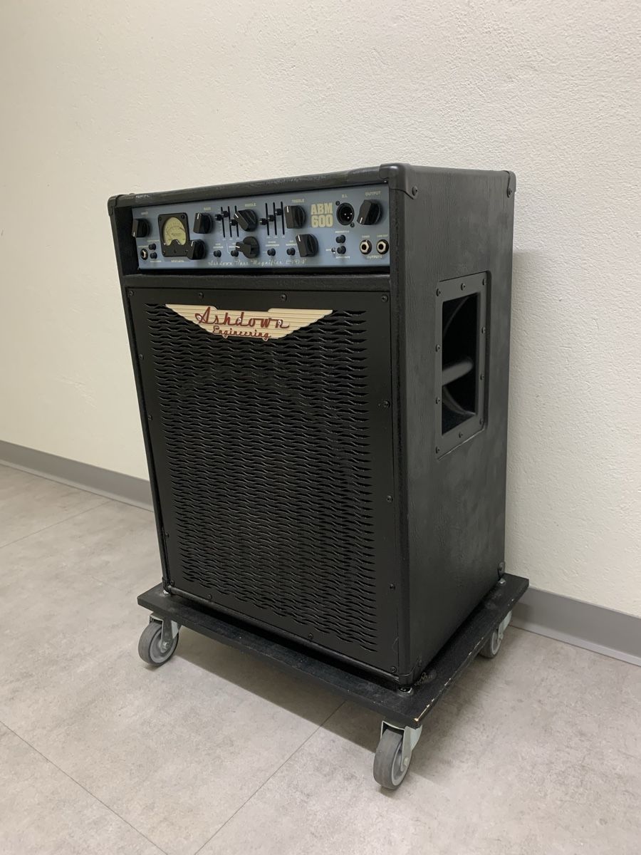Amplificatori: Ashdown ABM 600 evo lV – Usato da Versoix venduto da antho.pipo