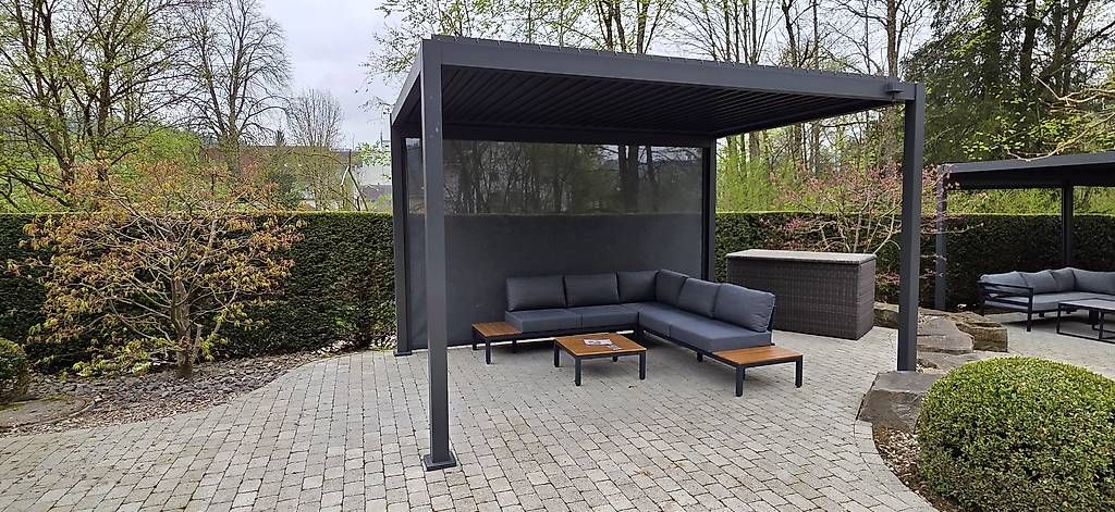Divani: Gartenlounge neu – Nuovo e nell'imballaggio originale da Lützelflüh-Goldb venduto da Rampenverkauf_72_ 1