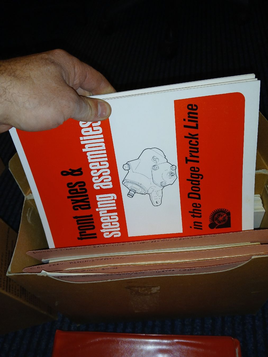 Libri: plusieurs documentation Dodge Chrysler  – Usato da La Chaux-de-Fonds venduto da miami-vice1985 5