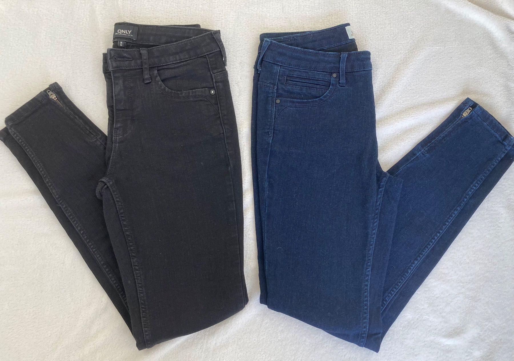 Pantaloni: ONLY Jeans schwarz & blau – Usato da Galgenen venduto da user987