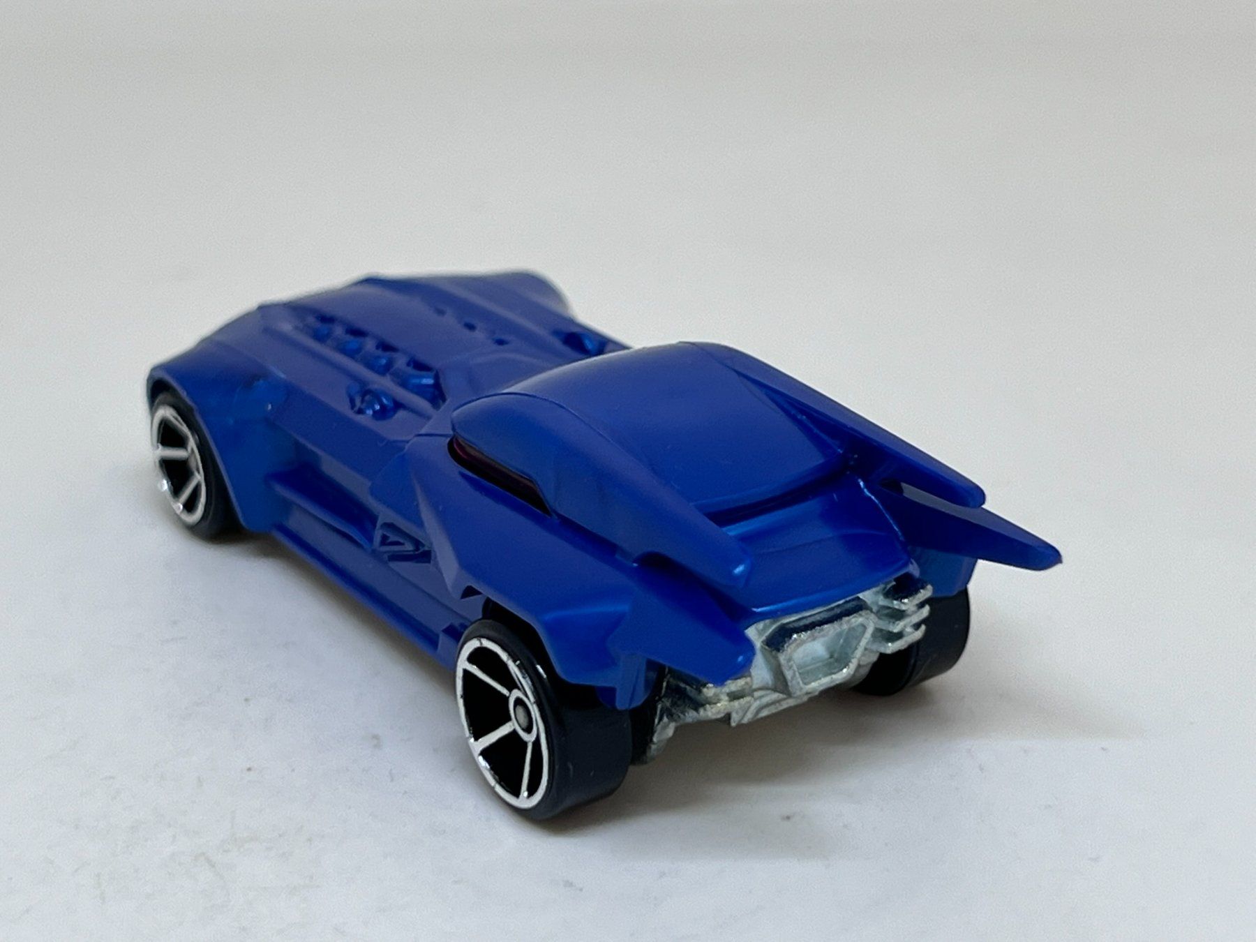 Hot Wheels Modellini d'auto: Hot Wheels Batmobile #187 – Usato da Wildegg venduto da LaaBoutique 2