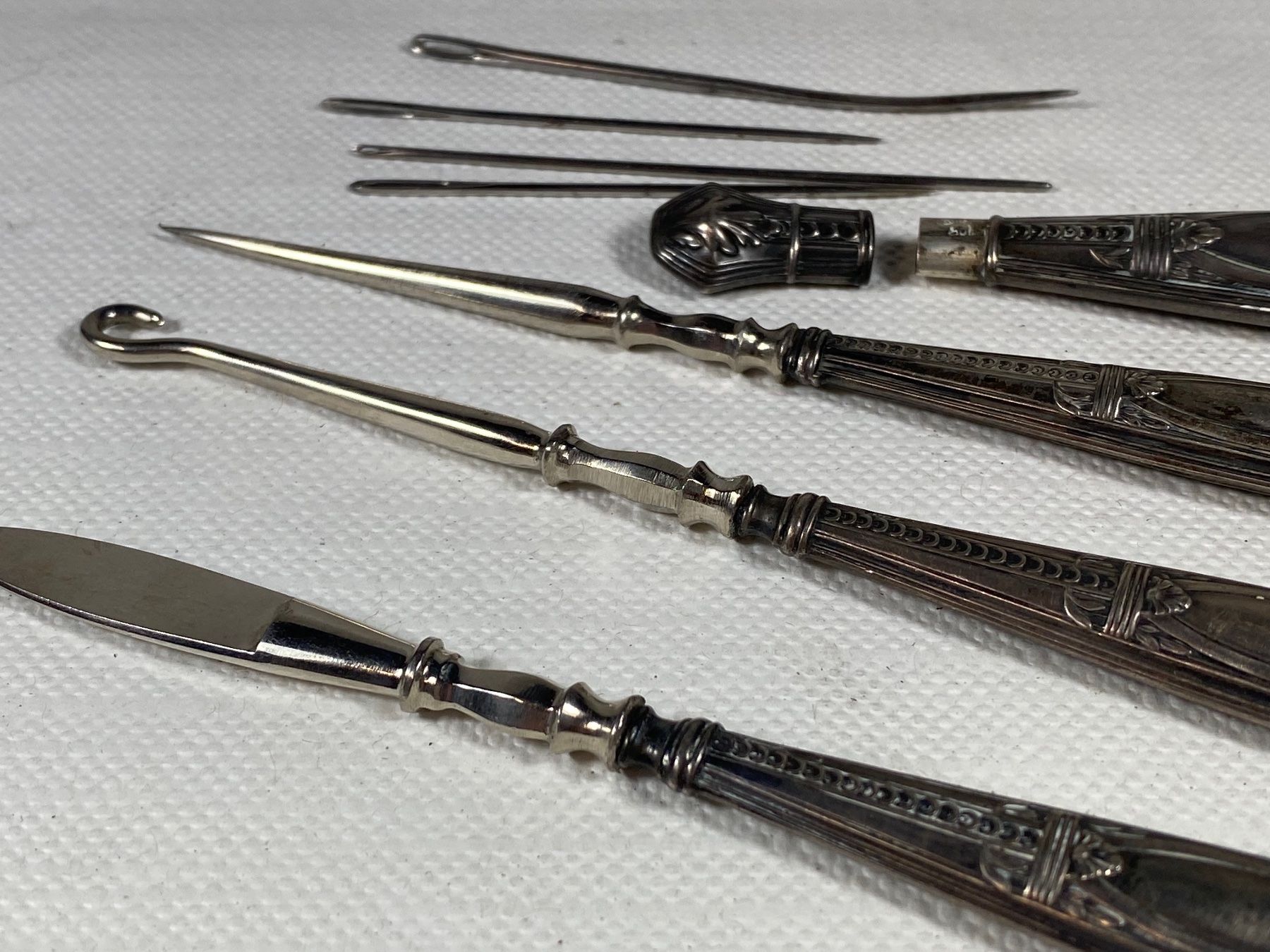 Tutti gli attrezzi: Jugendstil Handarbeitsbesteck Silber um 1900 – Usato da Winterthur venduto da dontcallmesailor 1